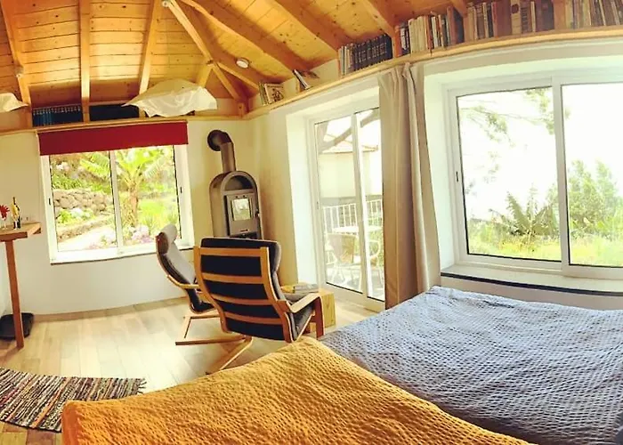 Quinta Dos Artistas Деревянный коттедж *